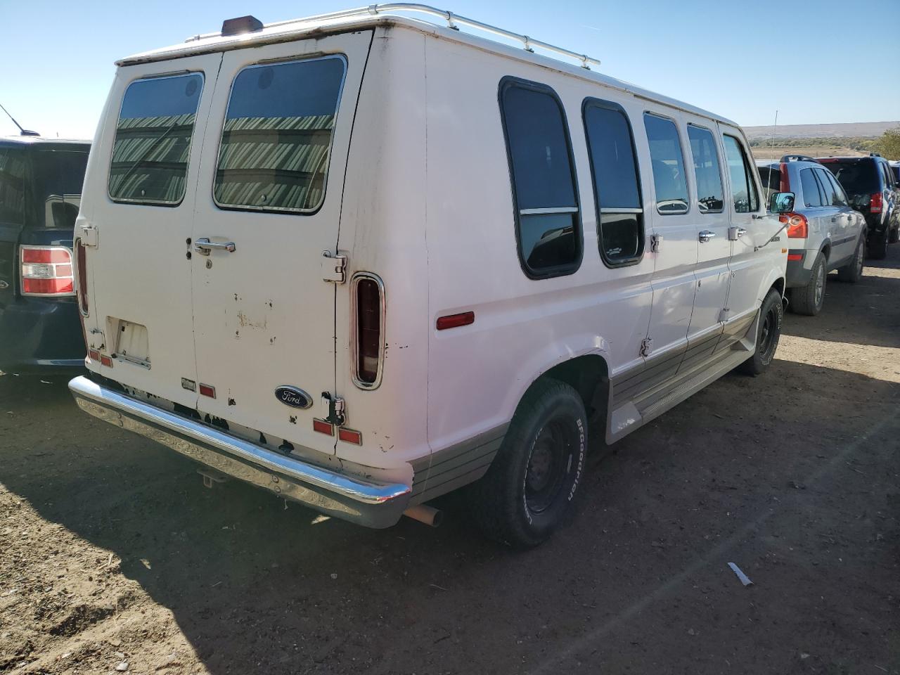 Photo 2 VIN: 1FDEE14NXJHB09860 - FORD ECONOLINE 