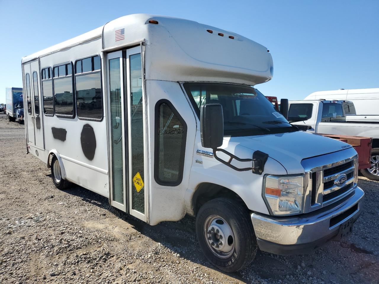 Photo 3 VIN: 1FDEE3FL2GDC30891 - FORD ECONOLINE 