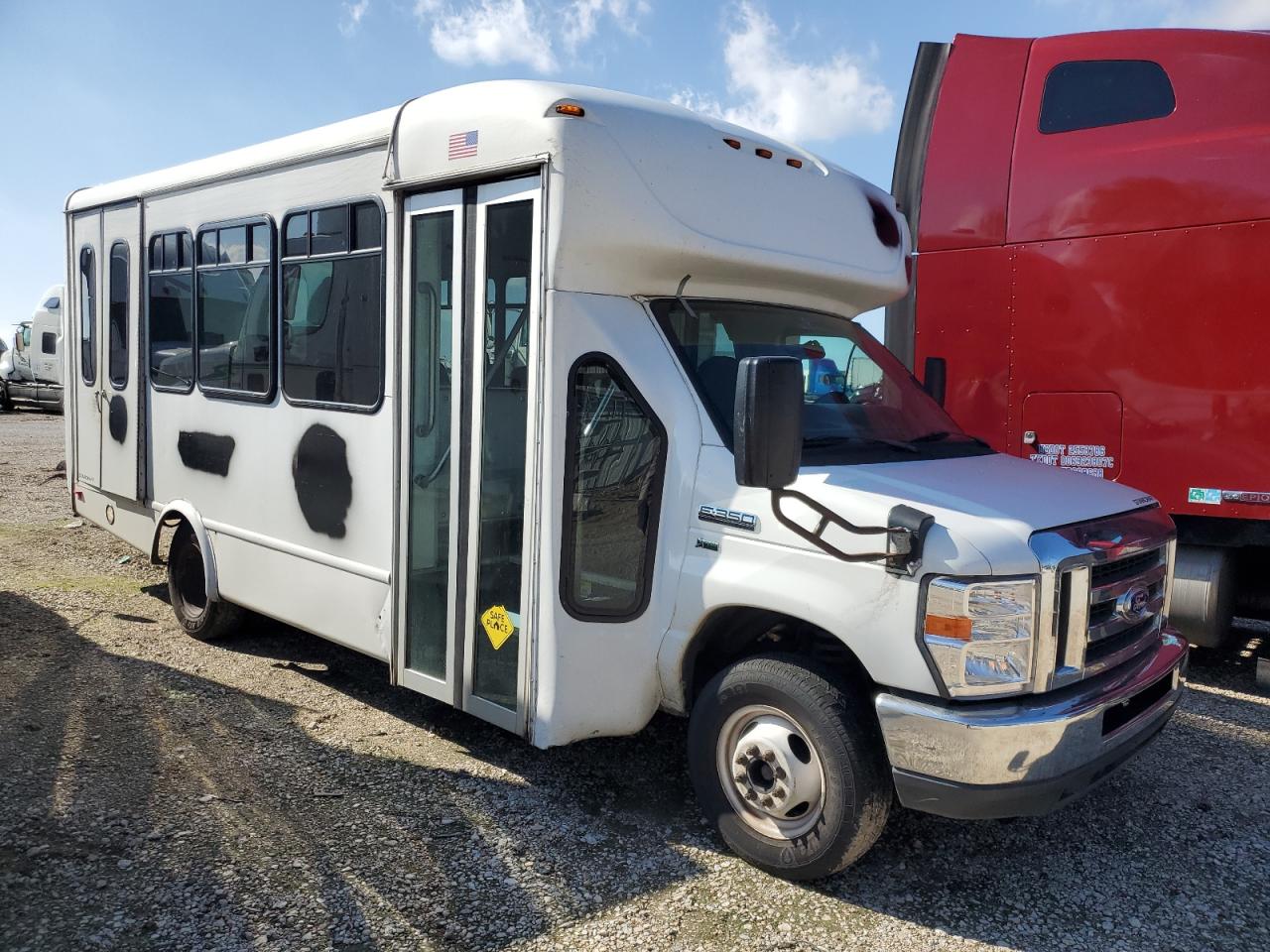 Photo 3 VIN: 1FDEE3FLXGDC30881 - FORD ECONOLINE 