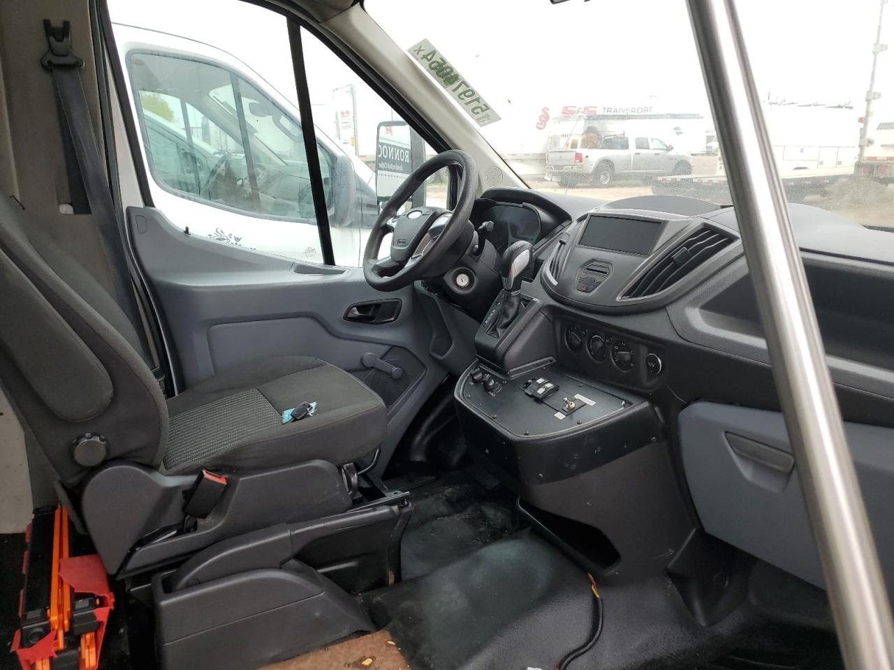 Photo 4 VIN: 1FDES8PM5GKB49229 - FORD TRANSIT 