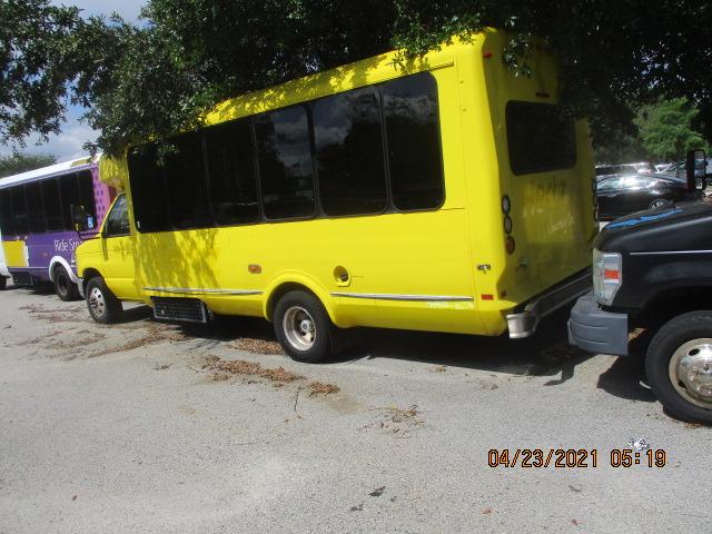 Photo 2 VIN: 1FDFE4FS3ADA86776 - FORD ECONOLINE 