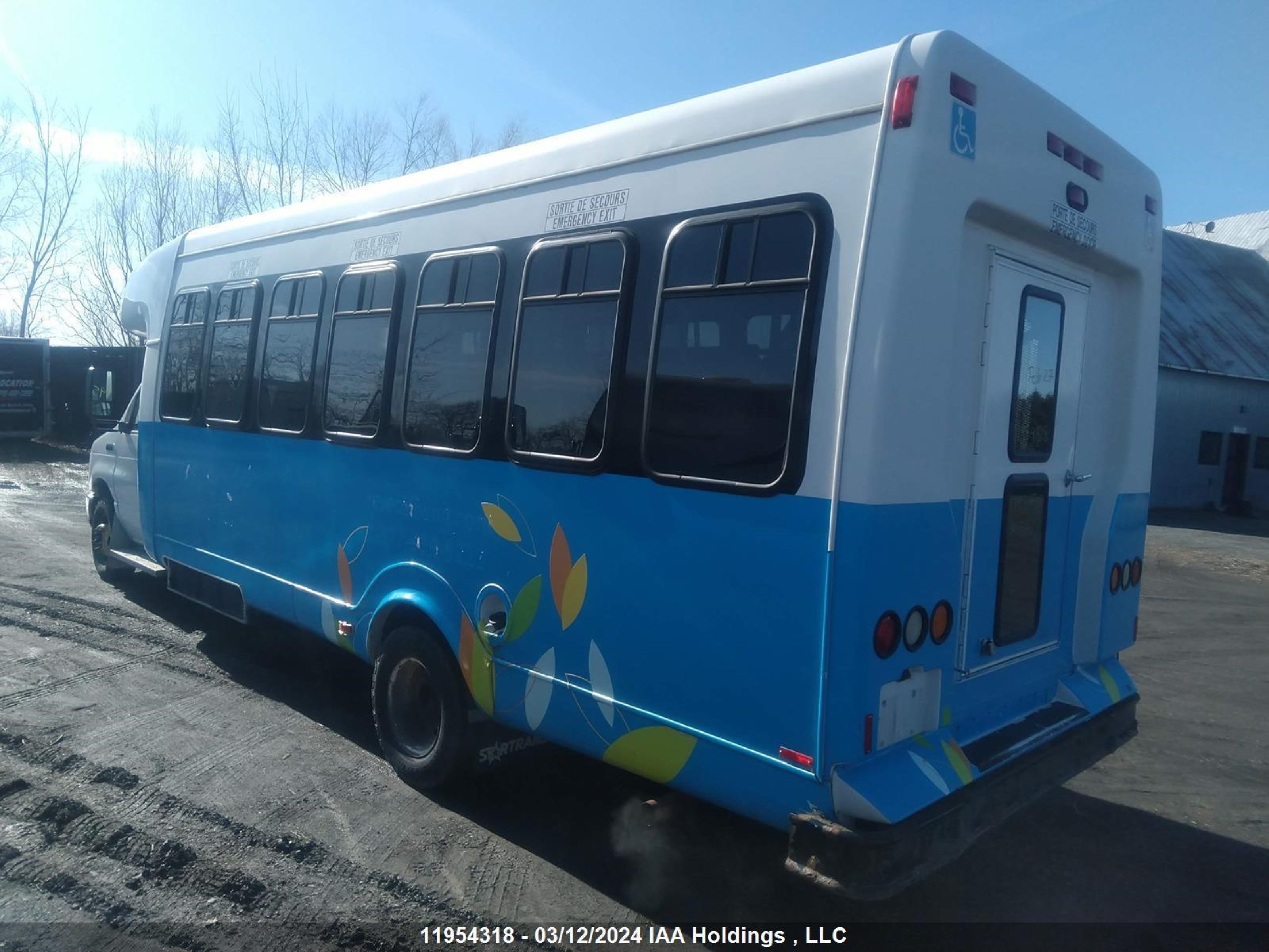 Photo 2 VIN: 1FDFE4FS3CDA13555 - FORD ECONOLINE 