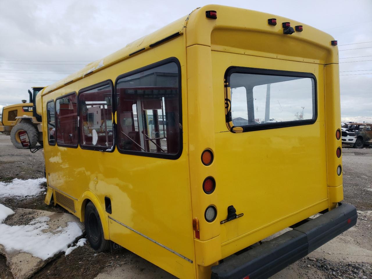 Photo 1 VIN: 1FDFE4FS4GDC41182 - FORD ECONOLINE 