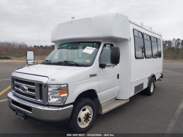 Photo 1 VIN: 1FDFE4FSXJDC36267 - FORD E-450 