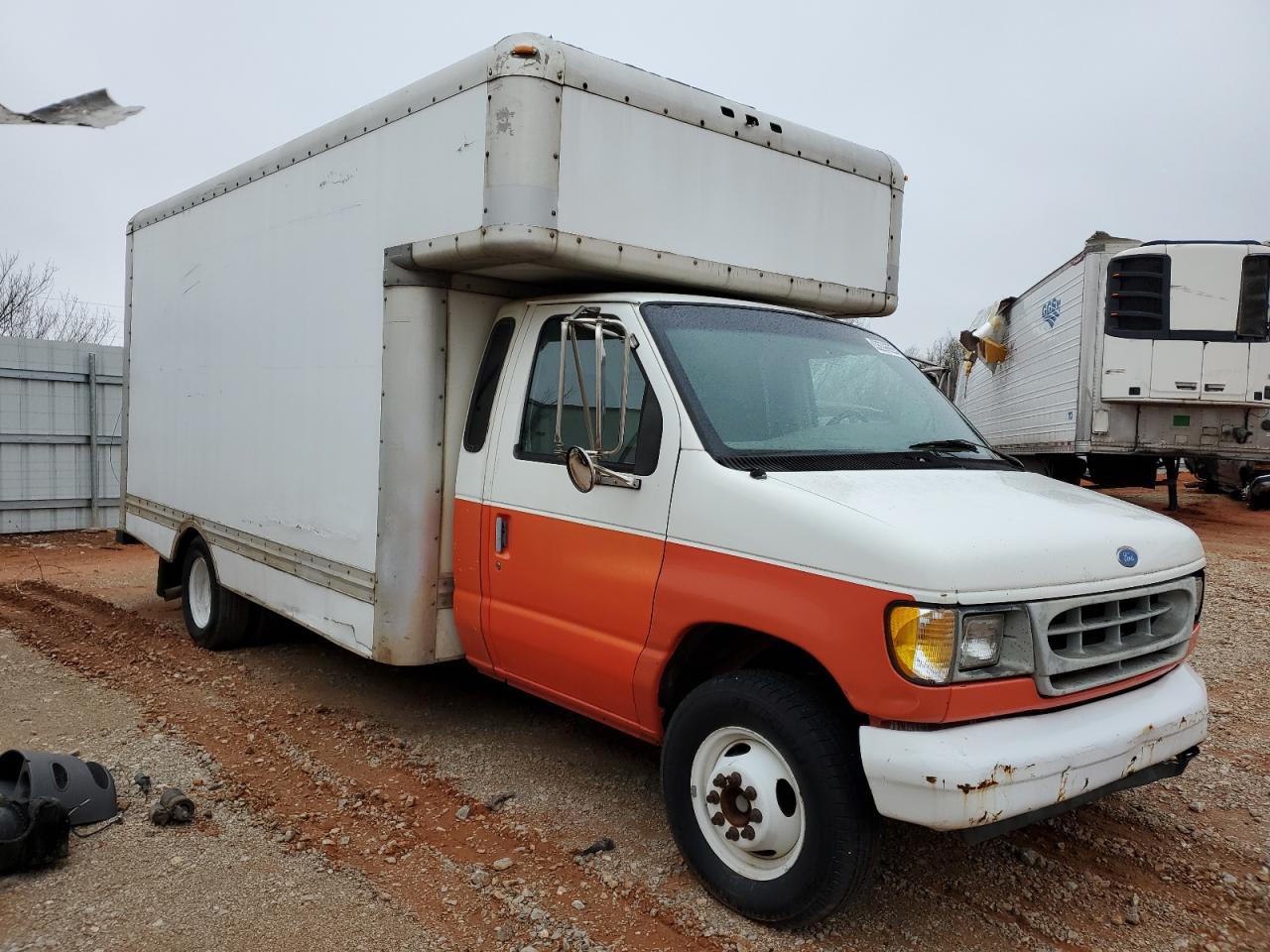 Photo 3 VIN: 1FDKE37SXVHB24946 - FORD ECONOLINE 