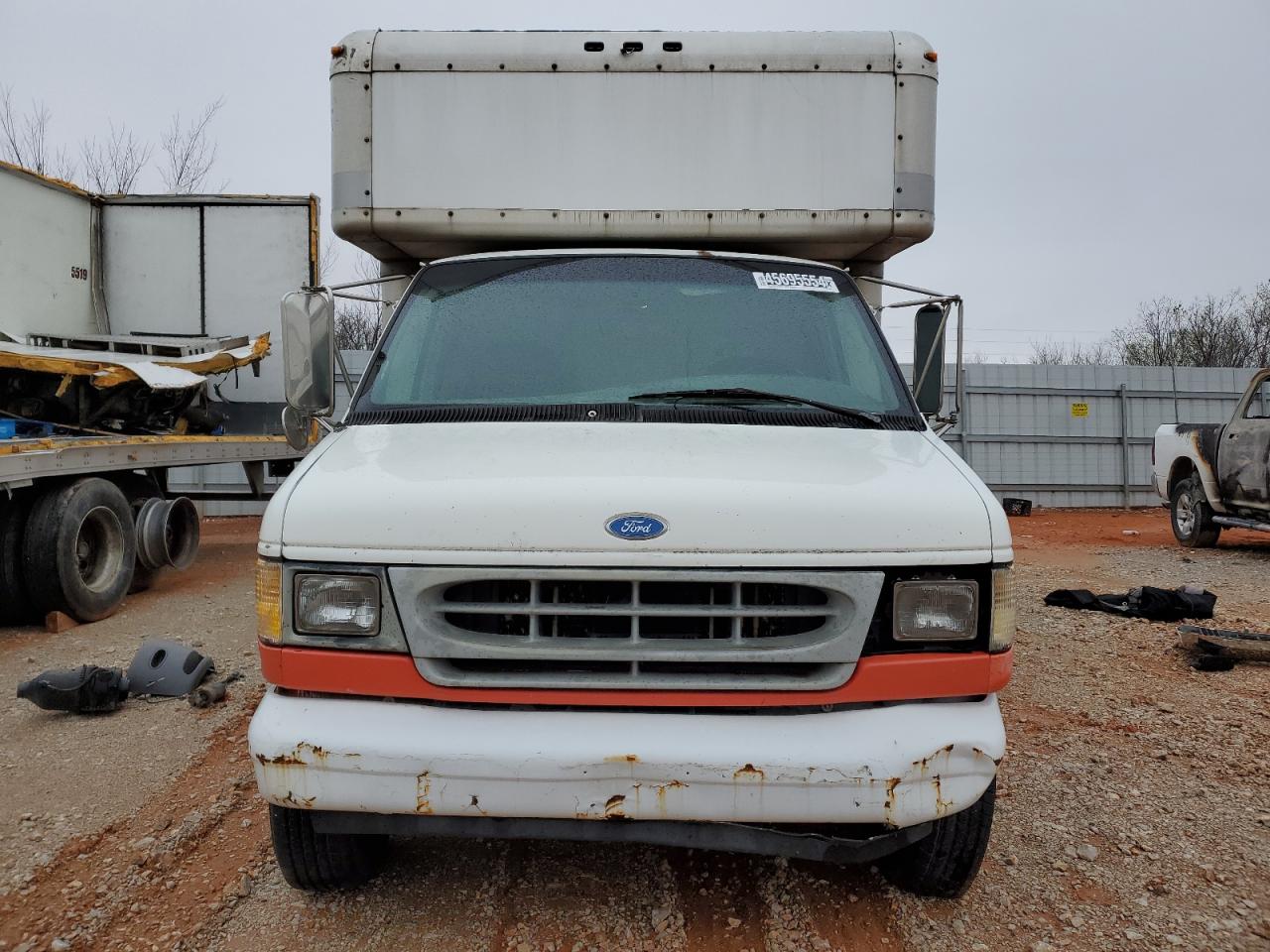 Photo 4 VIN: 1FDKE37SXVHB24946 - FORD ECONOLINE 