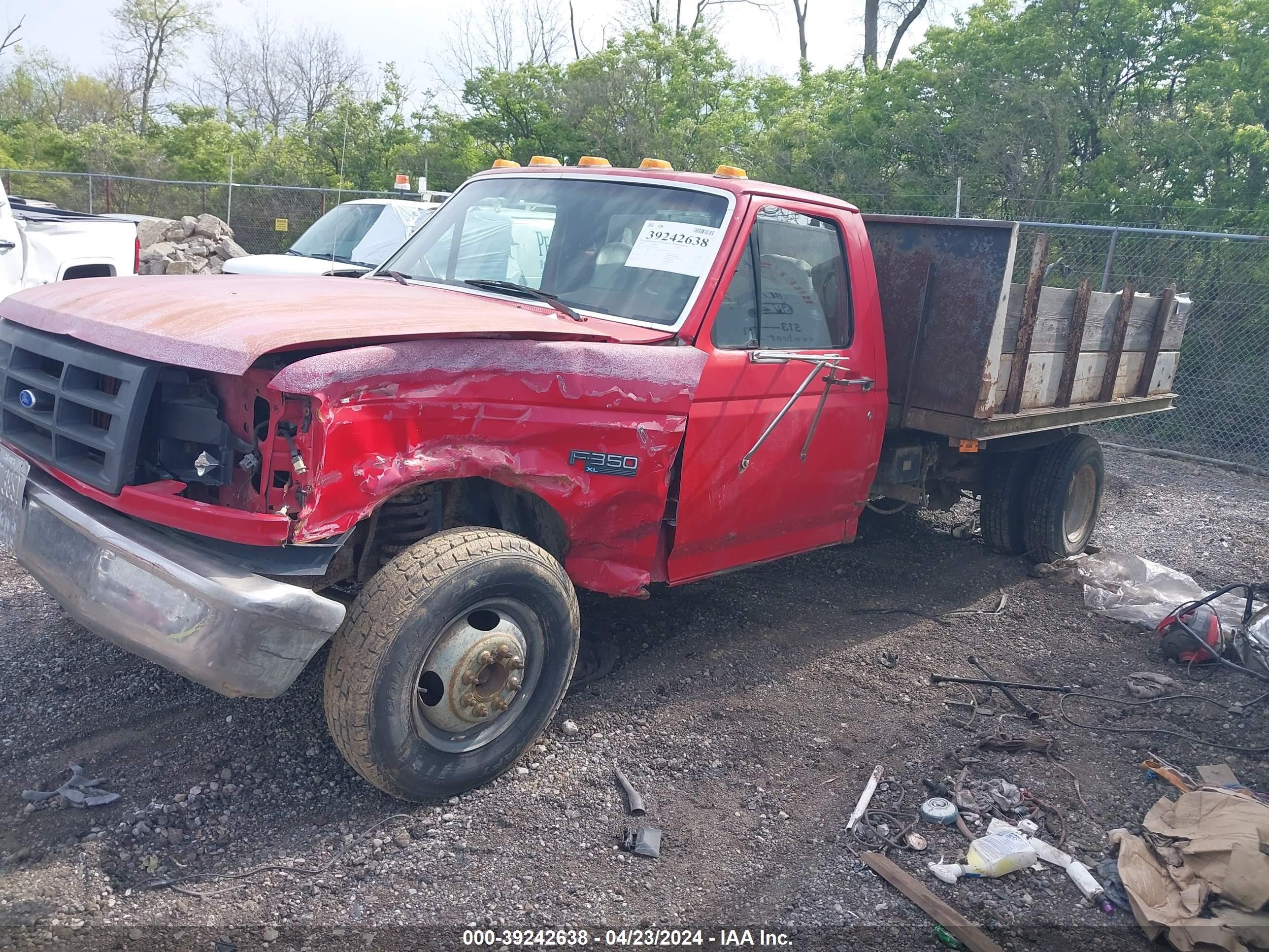 Photo 1 VIN: 1FDKF37H6SEA46308 - FORD F350 