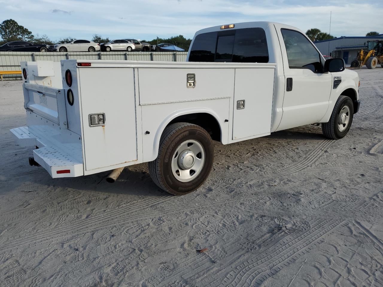 Photo 2 VIN: 1FDNF20549EA52867 - FORD F250 