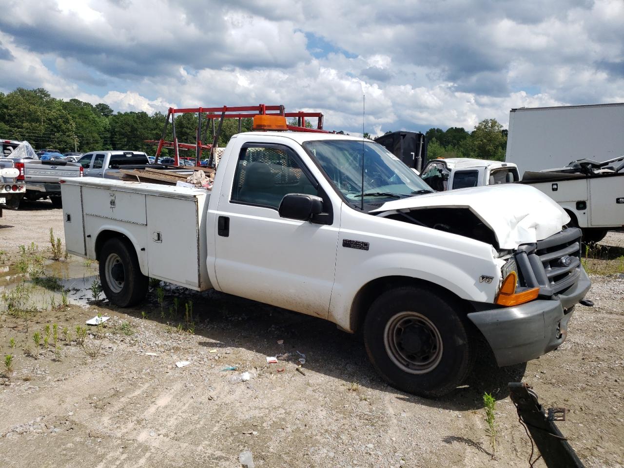 Photo 3 VIN: 1FDNF20LXYEB94816 - FORD F250 