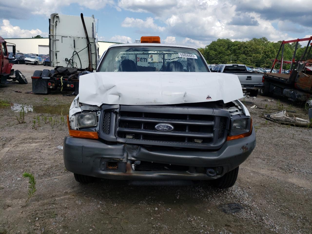 Photo 4 VIN: 1FDNF20LXYEB94816 - FORD F250 