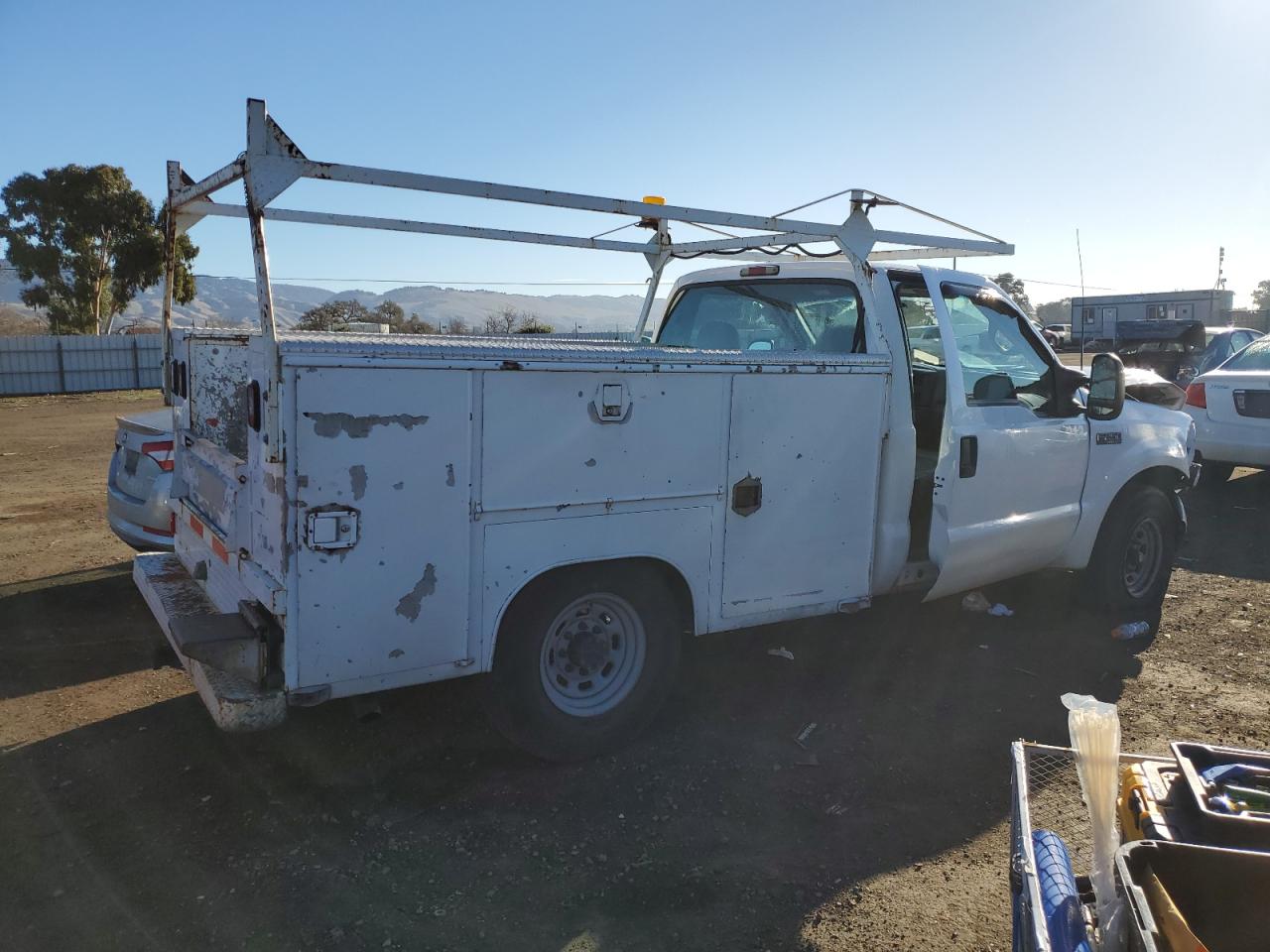 Photo 2 VIN: 1FDNF20S31EC17169 - FORD F250 