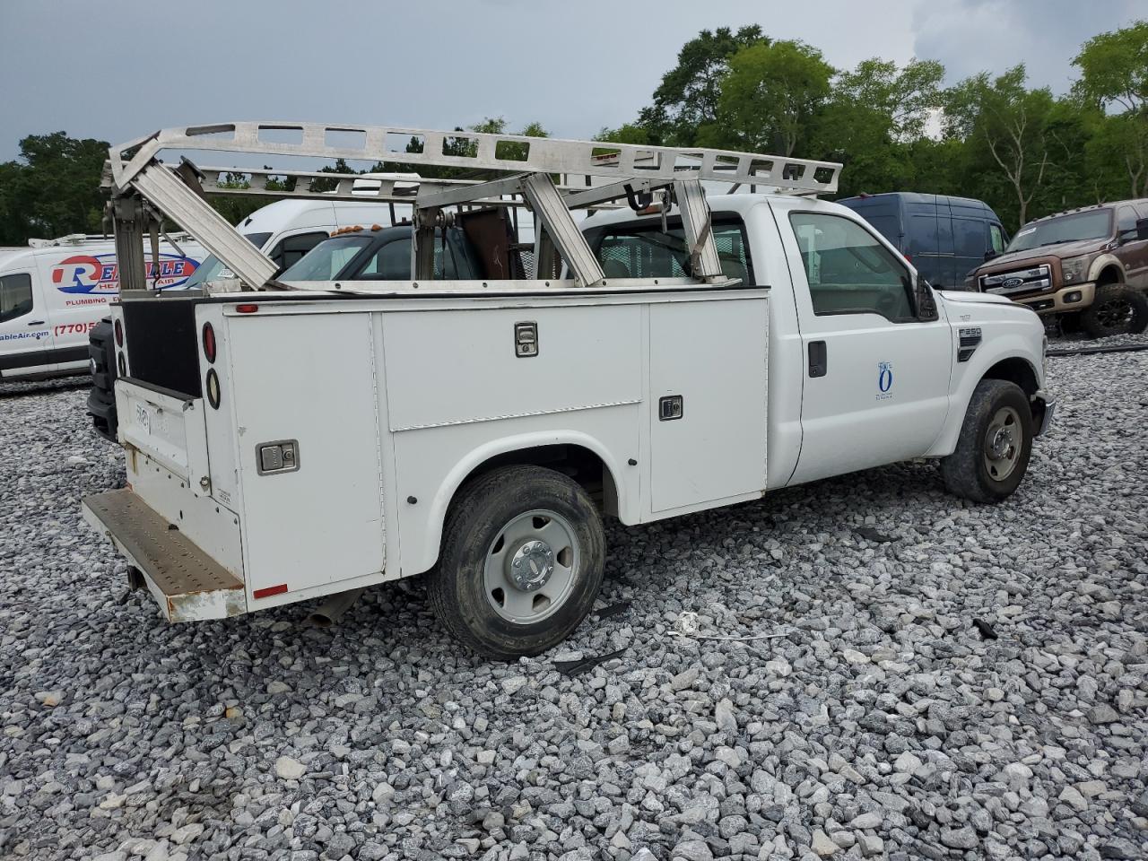 Photo 2 VIN: 1FDNF2A55AEB09967 - FORD F250 