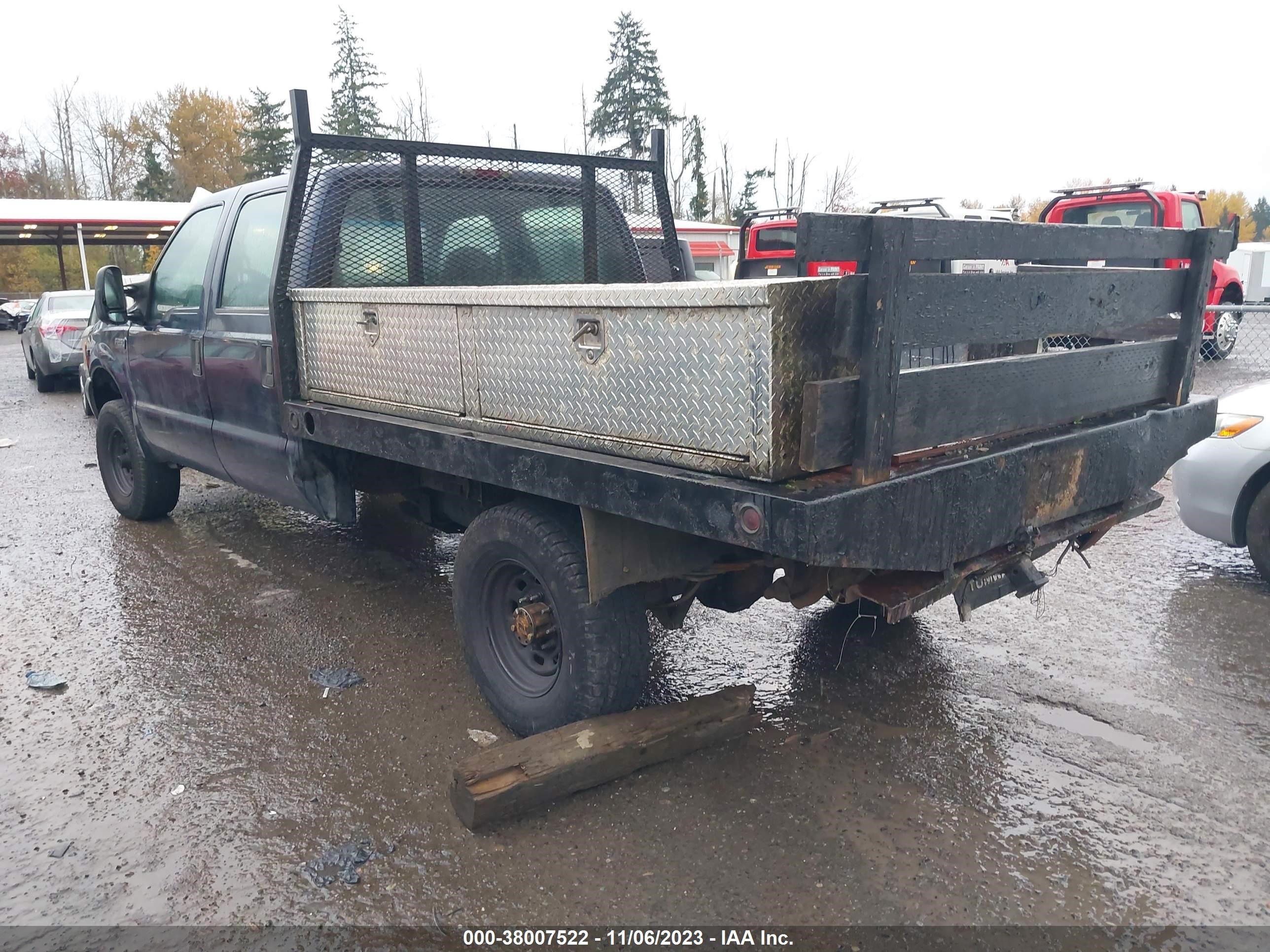 Photo 3 VIN: 1FDNW21L61ED61838 - FORD F250 