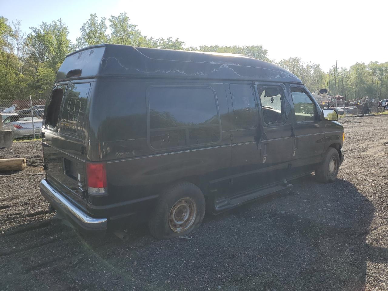 Photo 2 VIN: 1FDRE14L31HA60842 - FORD ECONOLINE 