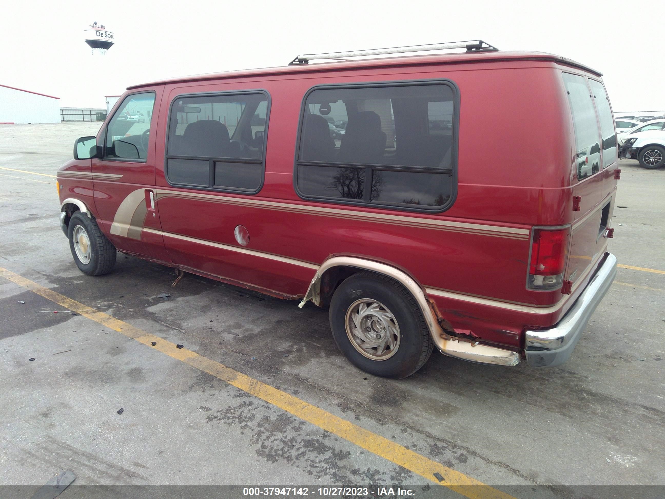 Photo 14 VIN: 1FDRE14W1XHA15398 - FORD ECONOLINE 