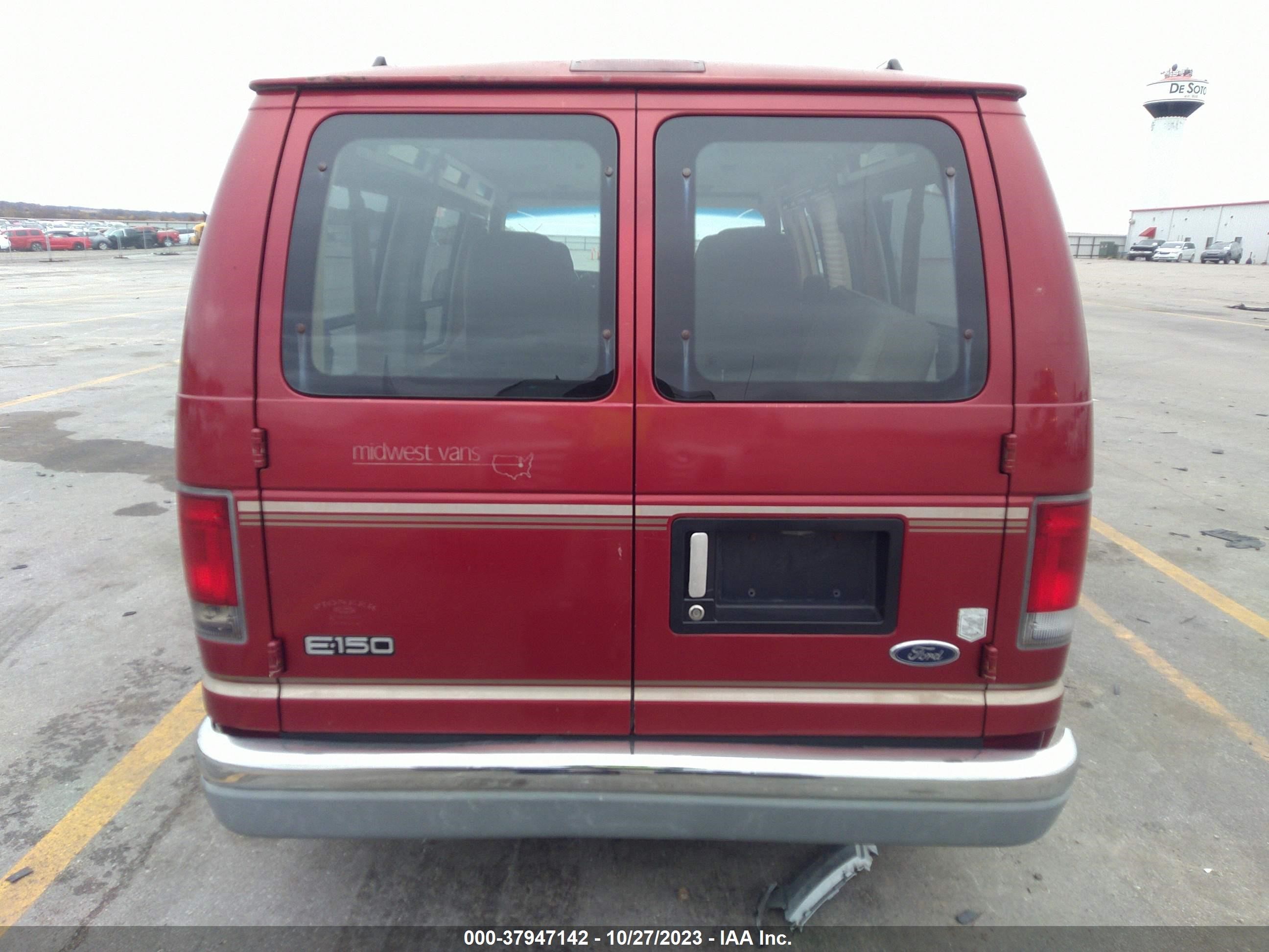 Photo 16 VIN: 1FDRE14W1XHA15398 - FORD ECONOLINE 