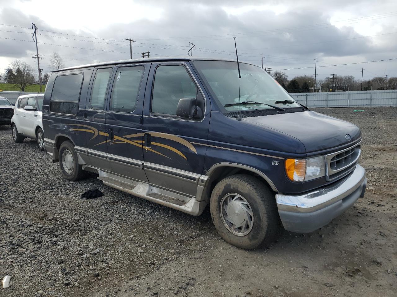 Photo 3 VIN: 1FDRE14W31HB03425 - FORD ECONOLINE 