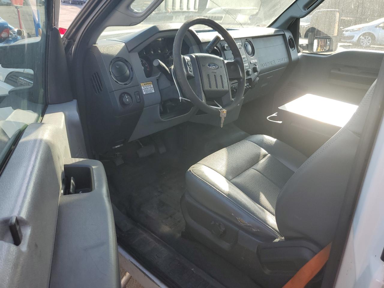 Photo 7 VIN: 1FDRF3A63DEB92464 - FORD F350 