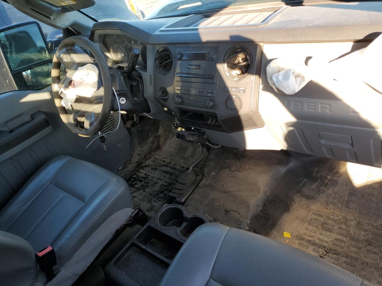 Photo 7 VIN: 1FDRF3BT6FEA13258 - FORD F350 