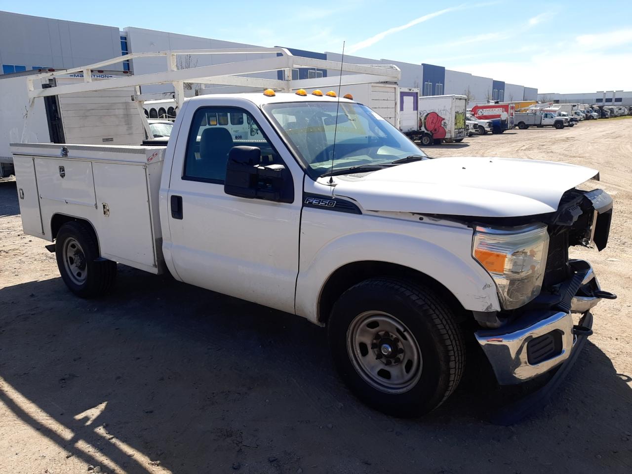 Photo 3 VIN: 1FDRF3E64FED00281 - FORD F350 