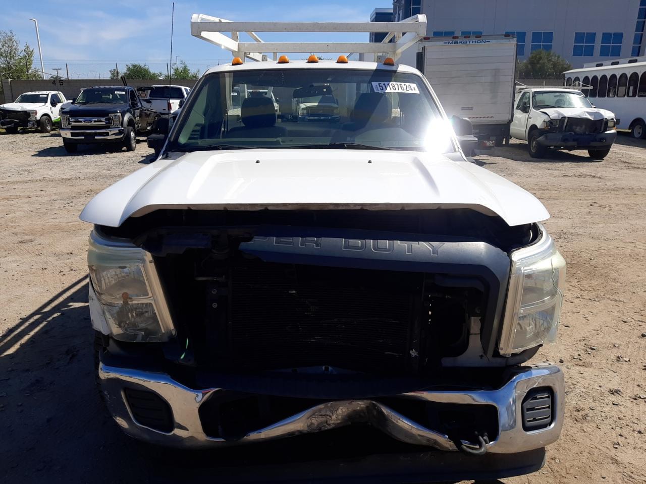 Photo 4 VIN: 1FDRF3E64FED00281 - FORD F350 