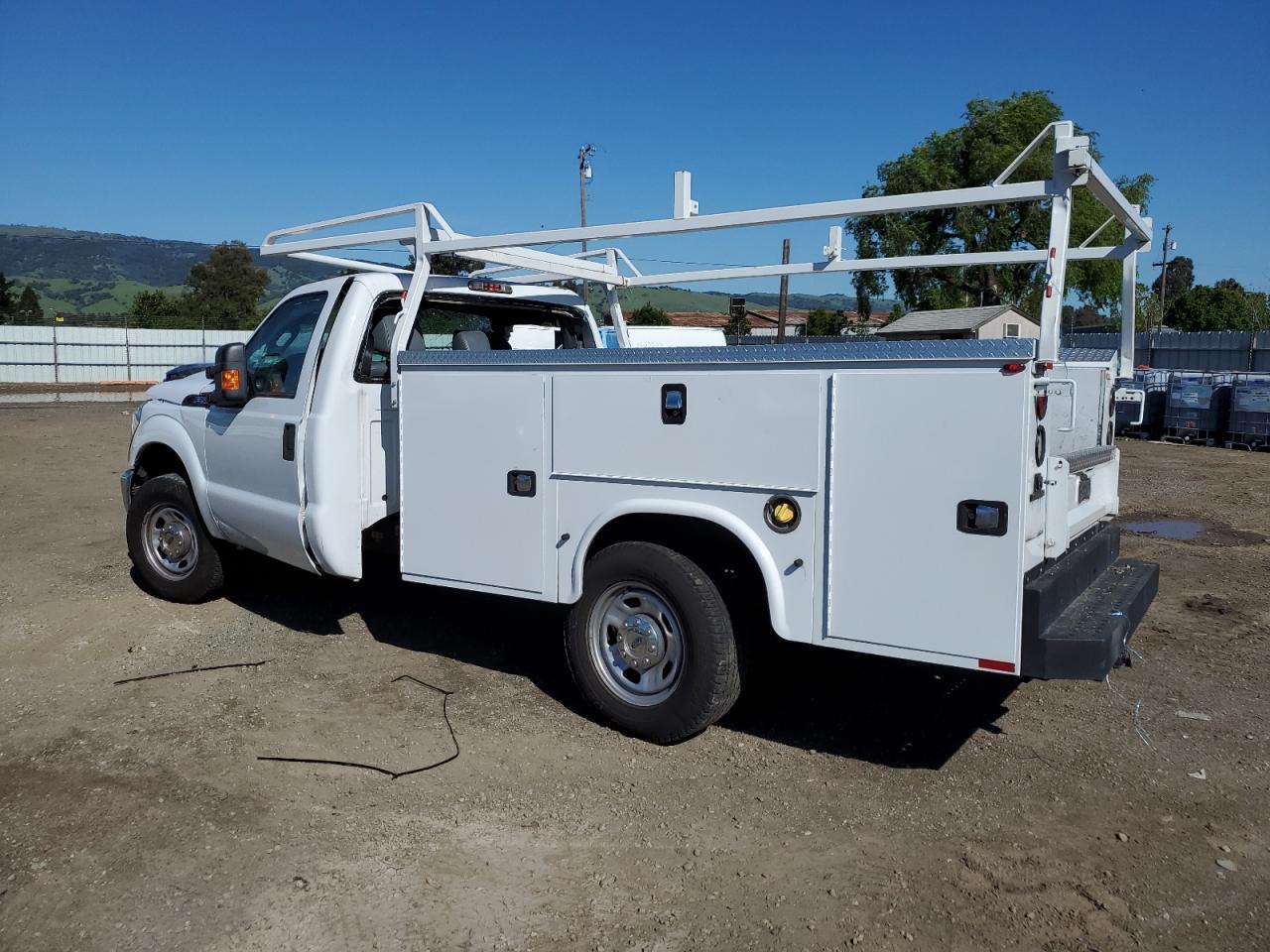 Photo 1 VIN: 1FDRF3E66GED42050 - FORD F350 