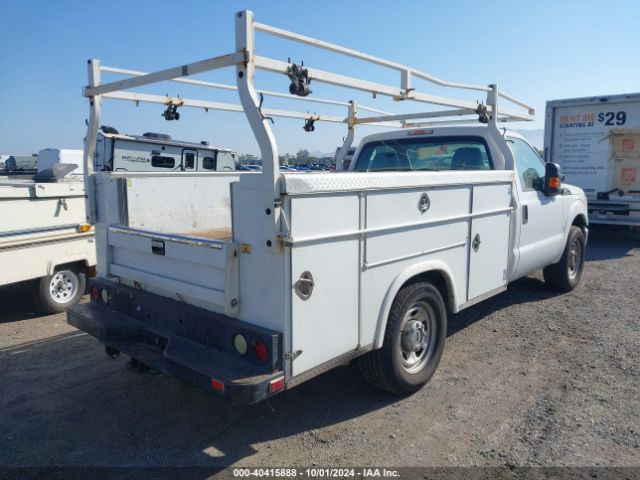 Photo 3 VIN: 1FDRF3E67GEA04172 - FORD F-350 