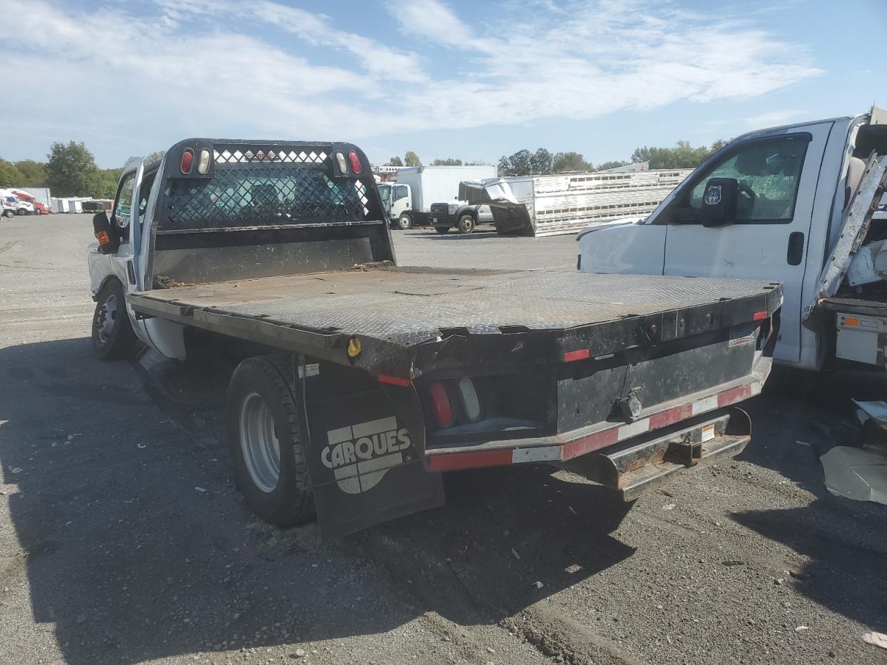 Photo 1 VIN: 1FDRF3G68FED50713 - FORD F350 