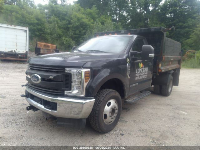 Photo 1 VIN: 1FDRF3HT4KDA02413 - FORD F-350 