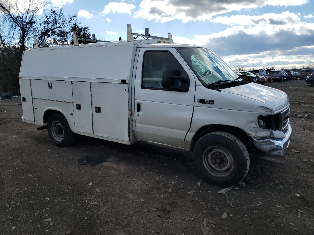 Photo 3 VIN: 1FDSE35L75HB24477 - FORD ECONOLINE 