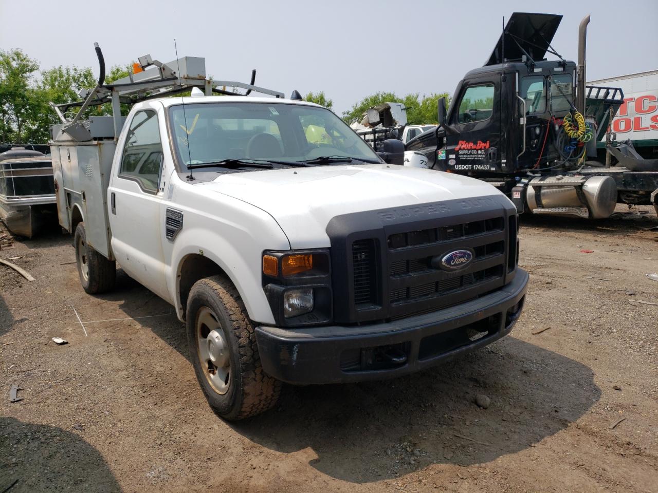 Photo 3 VIN: 1FDSF30518EC23226 - FORD F350 