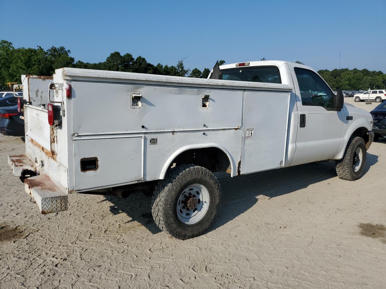 Photo 2 VIN: 1FDSF35L5YEA09556 - FORD F350 