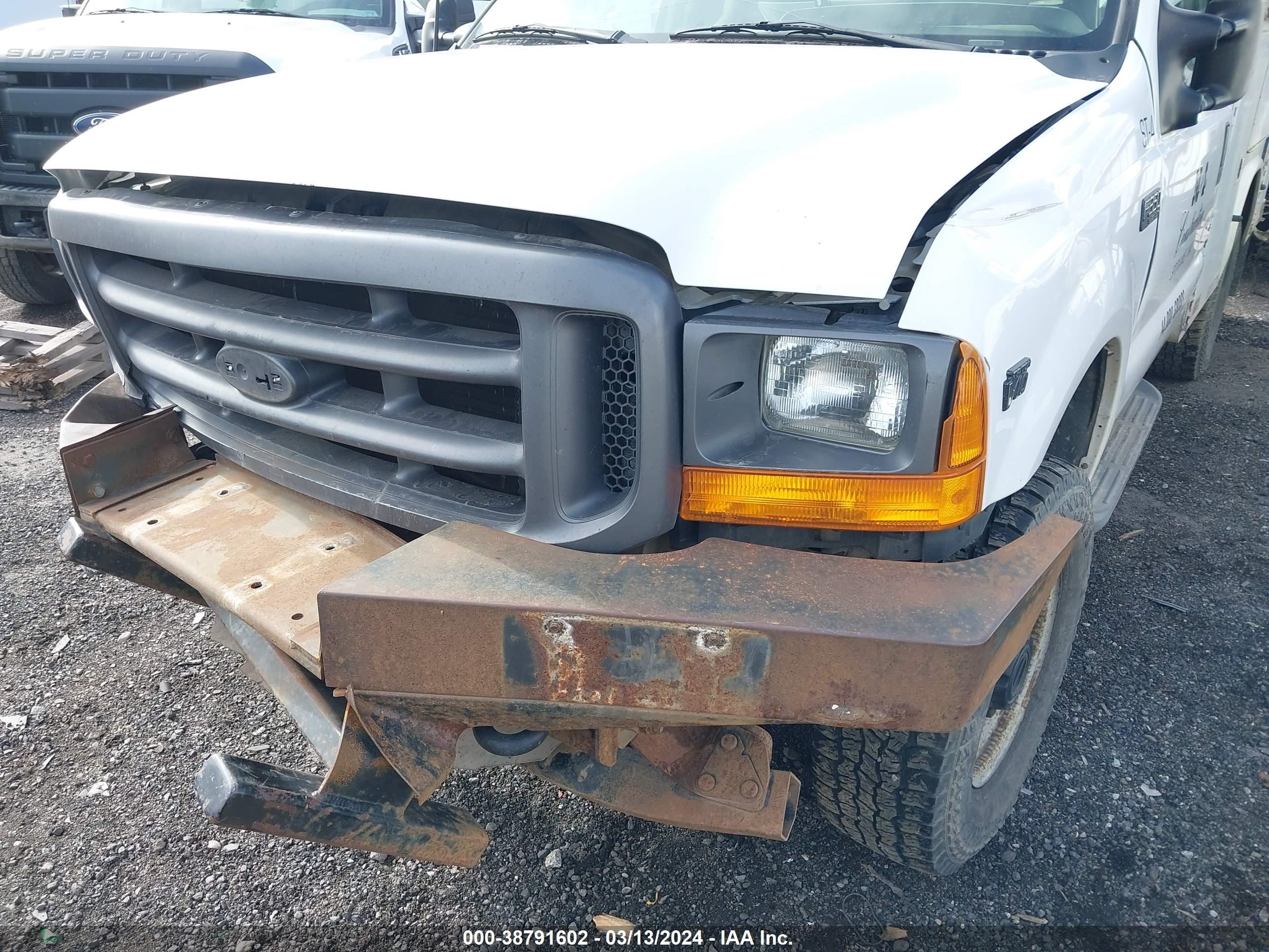 Photo 5 VIN: 1FDSF35S71EC13935 - FORD F350 