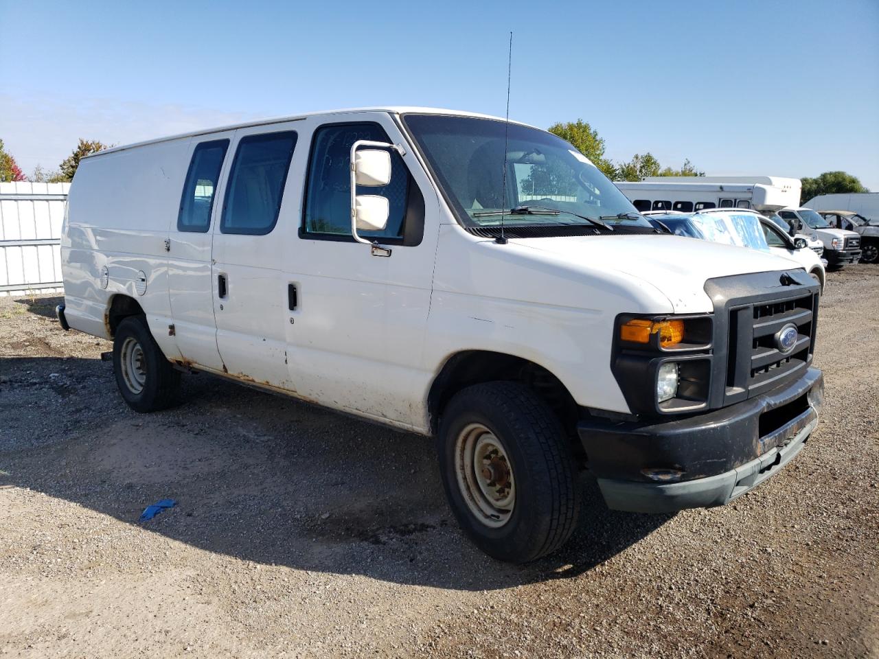 Photo 3 VIN: 1FDSS3EL7BDA76300 - FORD ECONOLINE 