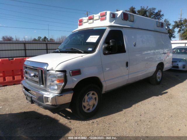 Photo 1 VIN: 1FDSS3ES1BDB27796 - FORD E-350 SUPER DUTY 