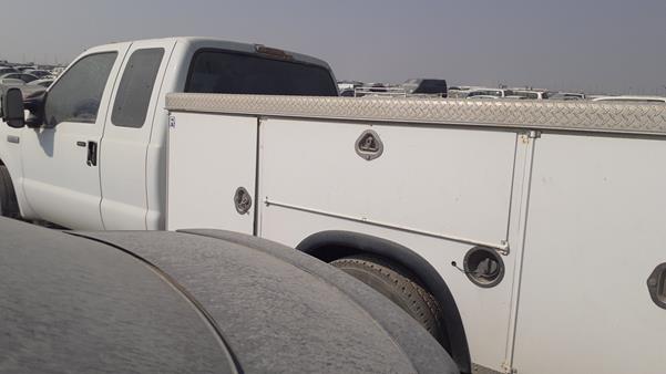 Photo 5 VIN: 1FDSX34Y07EA22790 - FORD F 350 