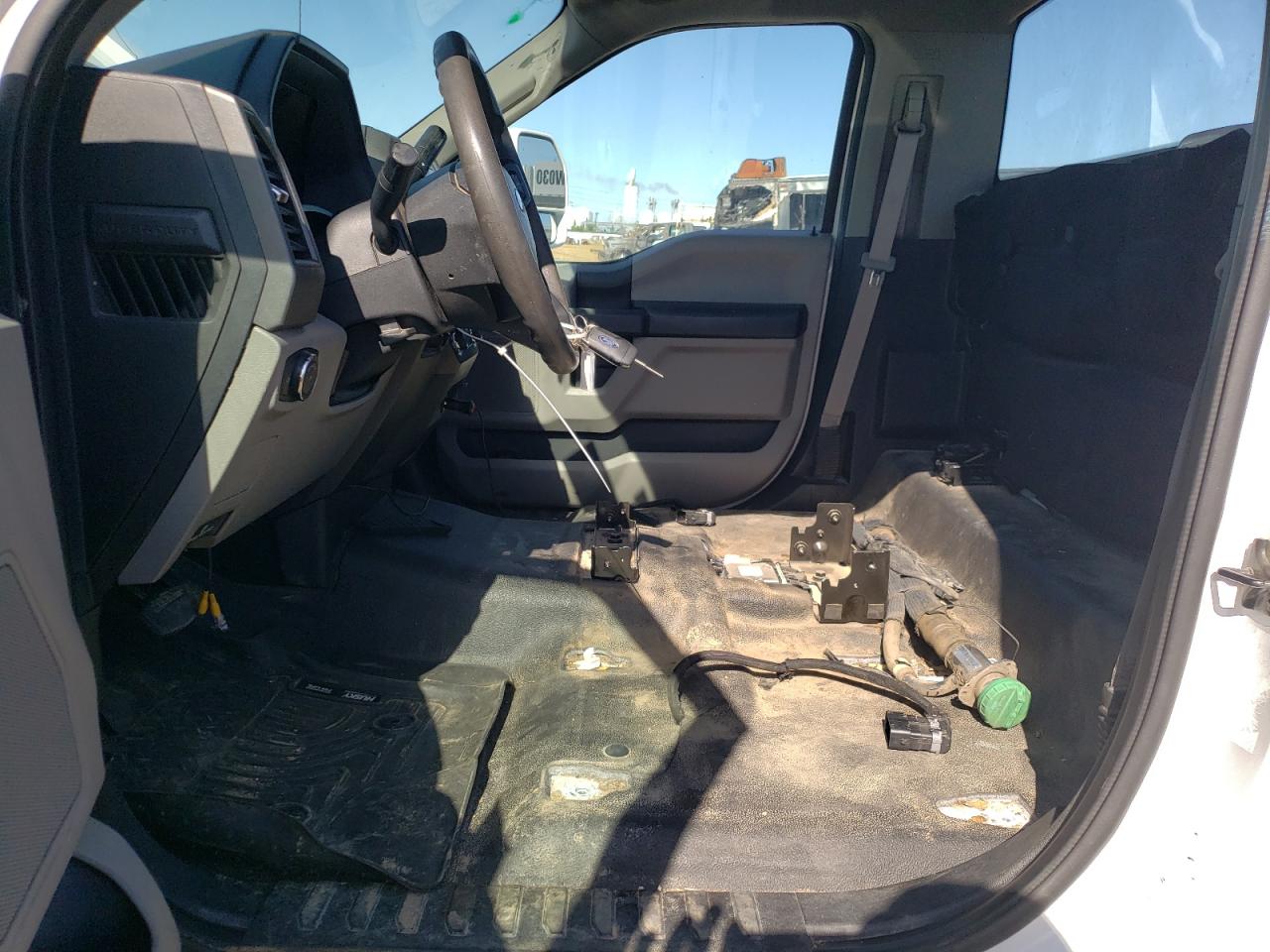 Photo 6 VIN: 1FDUF4GT0KDA05360 - FORD F450 