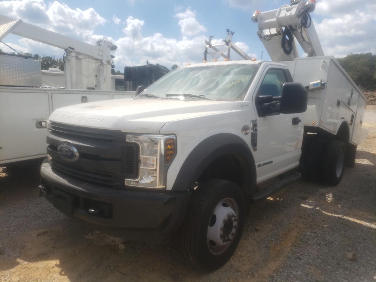 Photo 1 VIN: 1FDUF4GT4KDA14241 - FORD F450 