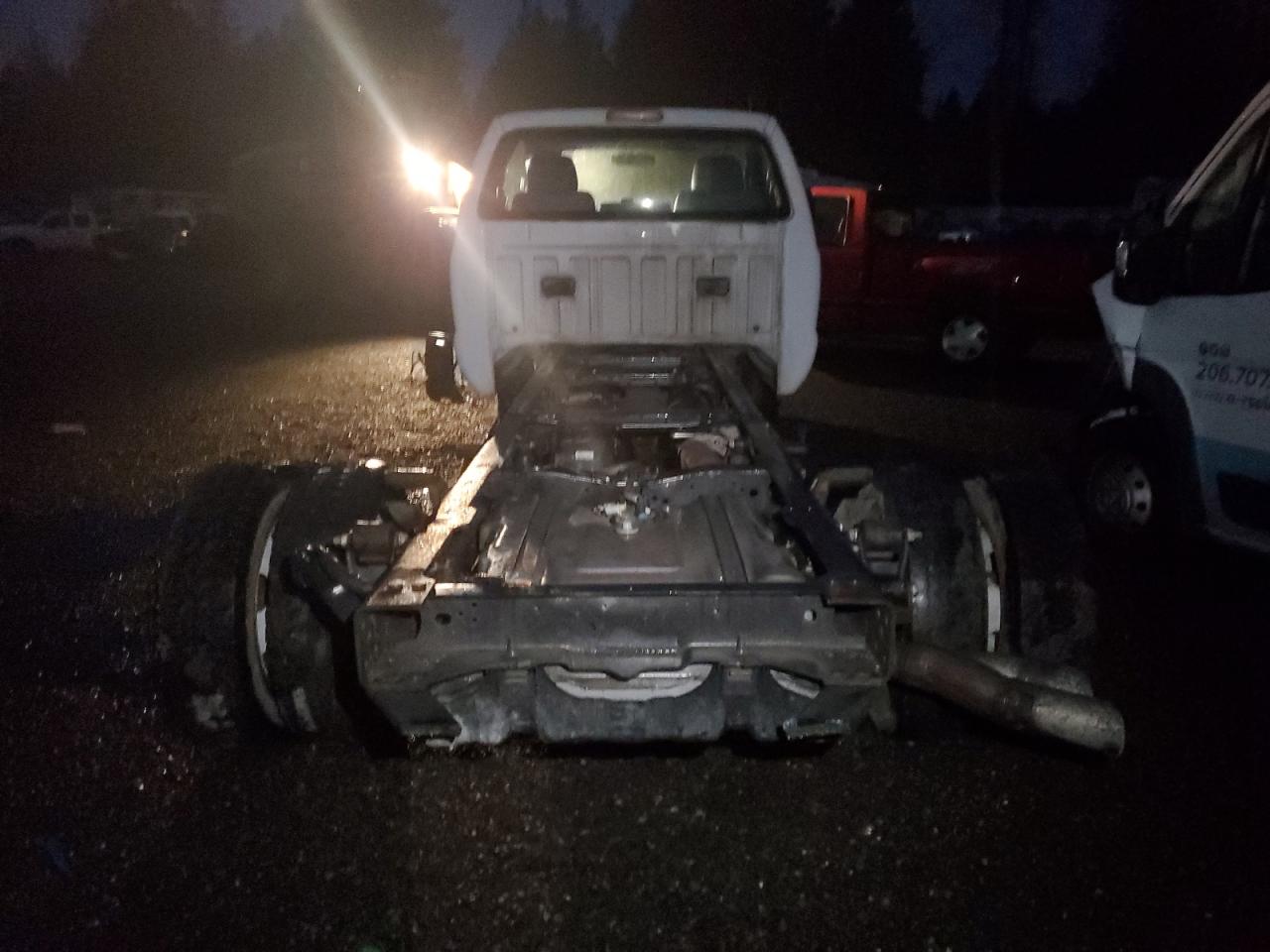 Photo 5 VIN: 1FDUF4GT8CEB45992 - FORD F450 