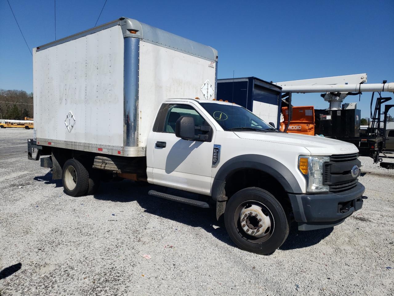 Photo 3 VIN: 1FDUF4GY4HEB41487 - FORD F450 