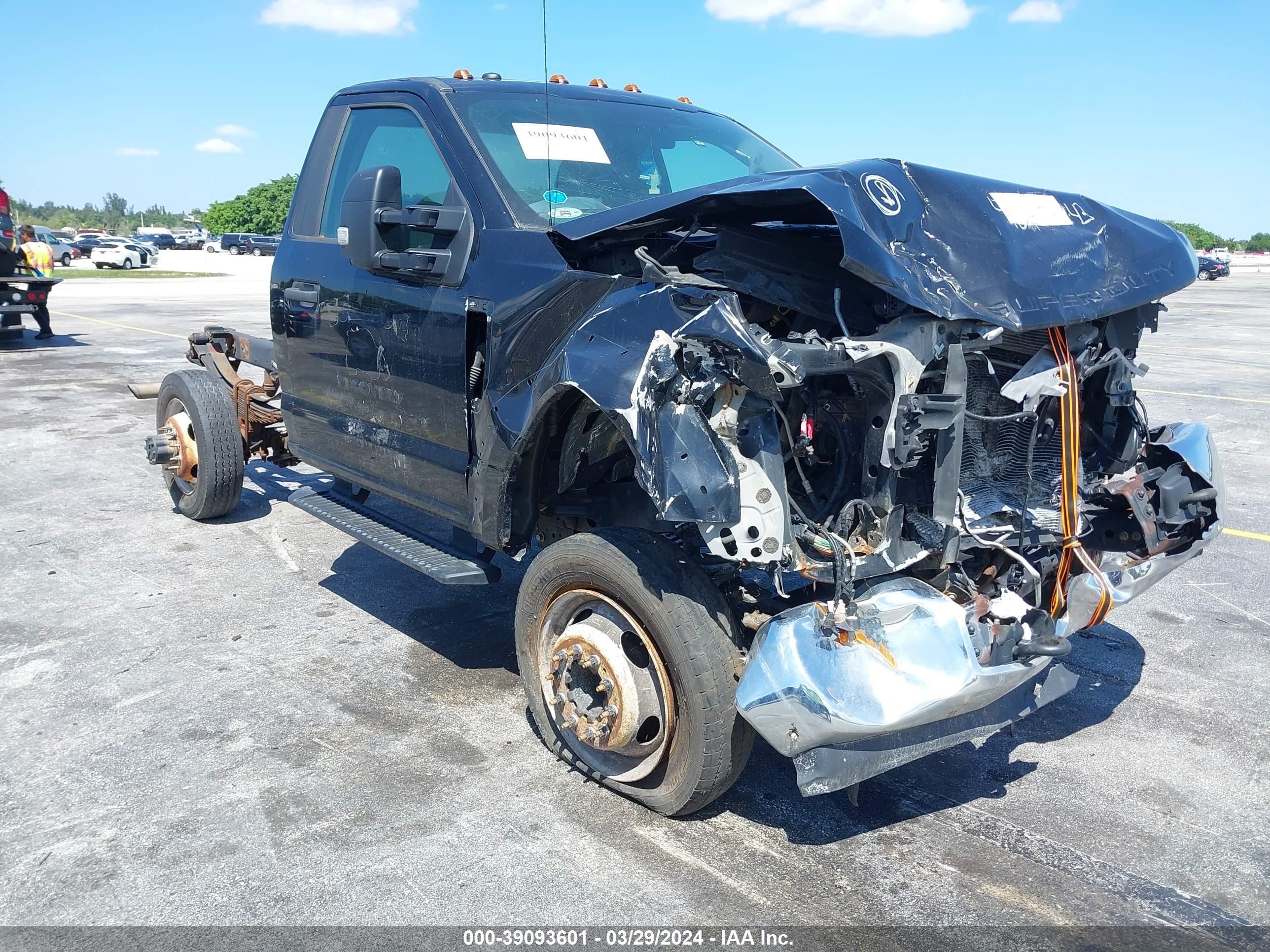 Photo 0 VIN: 1FDUF4GY5KEC47745 - FORD F450 