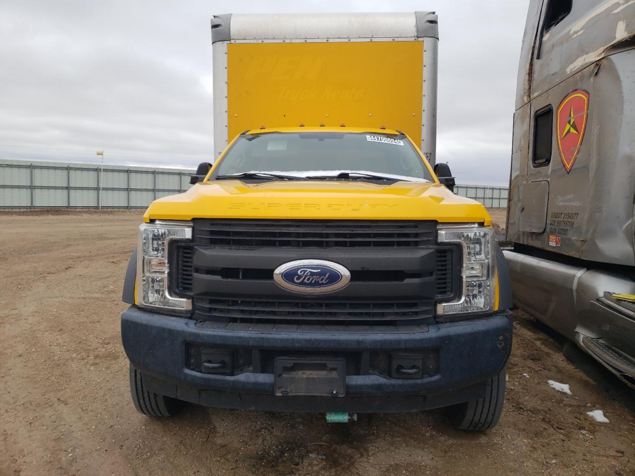 Photo 4 VIN: 1FDUF4GY8JEB76331 - FORD F450 