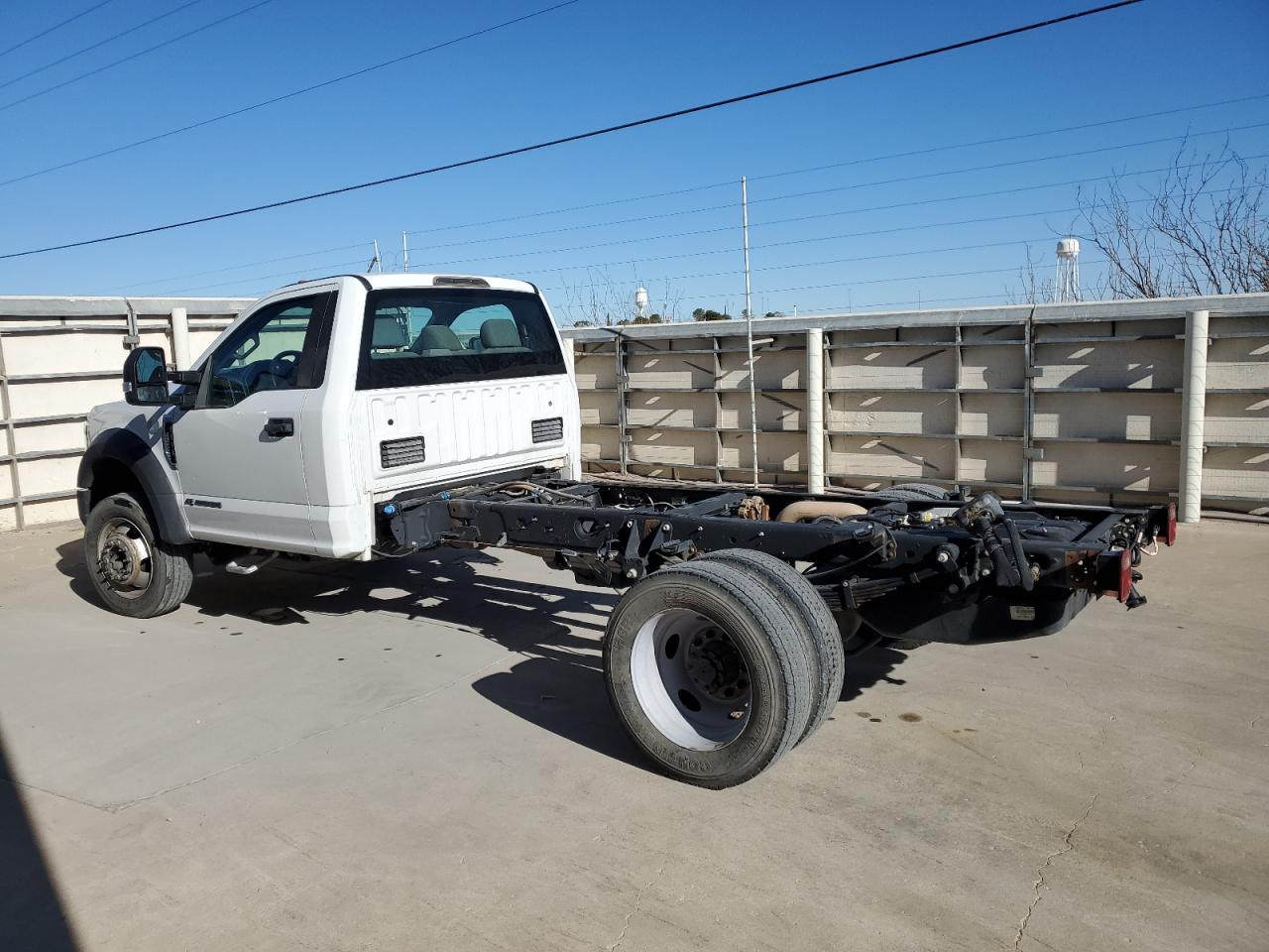 Photo 1 VIN: 1FDUF5GT0JEC07842 - FORD F550 