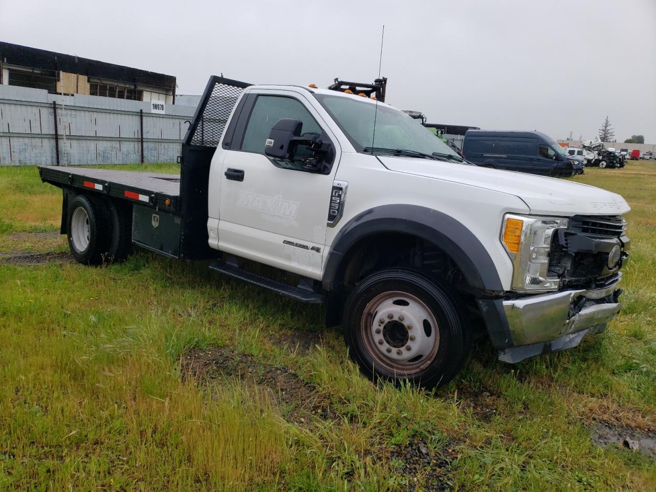 Photo 3 VIN: 1FDUF5GT1HED53113 - FORD F550 