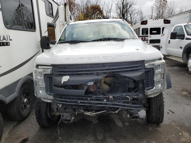 Photo 4 VIN: 1FDUF5GT7HED29060 - FORD F550 