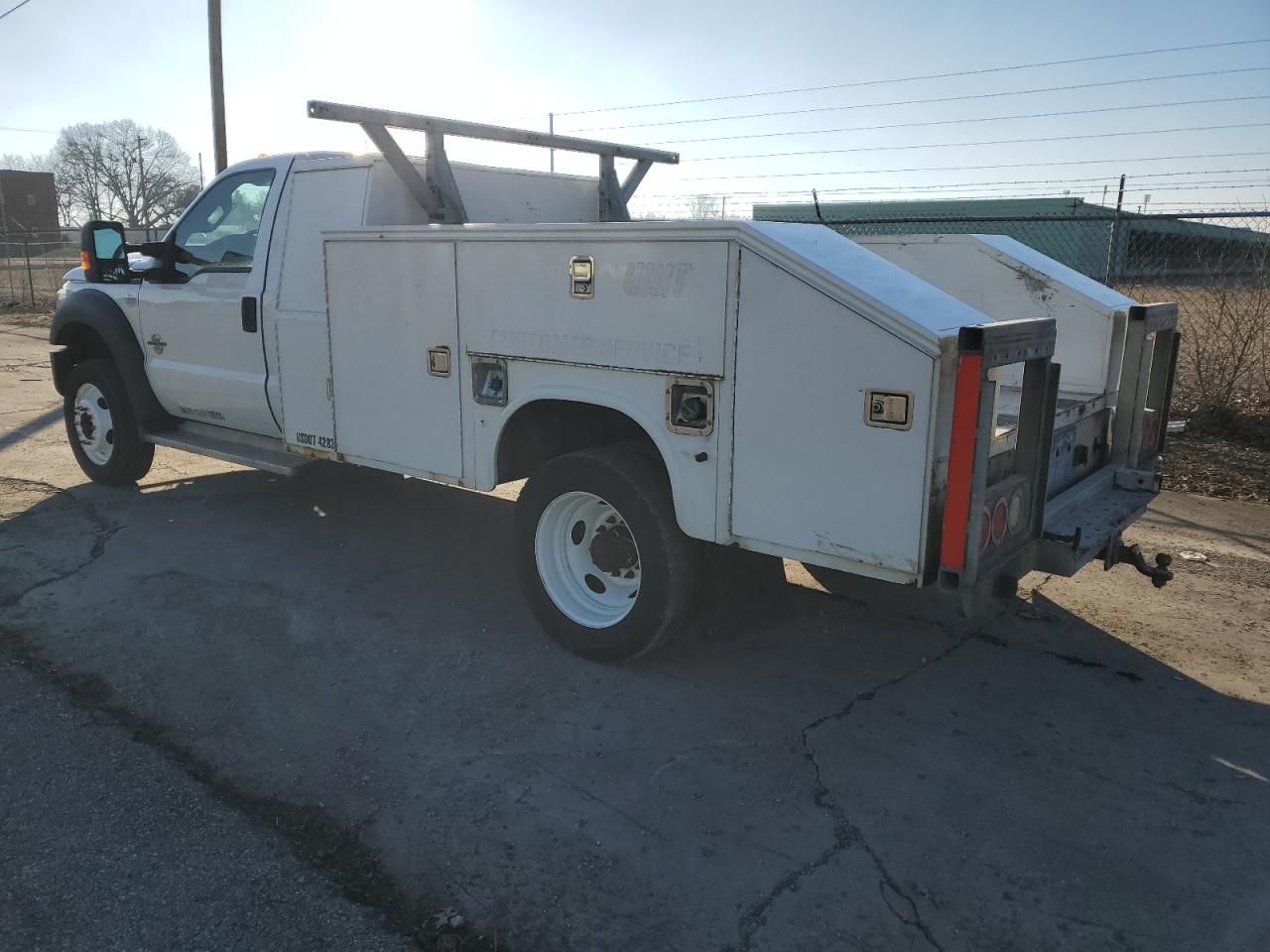 Photo 2 VIN: 1FDUF5GT9CEC58890 - FORD F550 