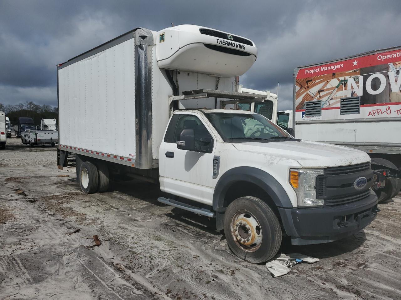 Photo 3 VIN: 1FDUF5GT9HEB70929 - FORD F550 