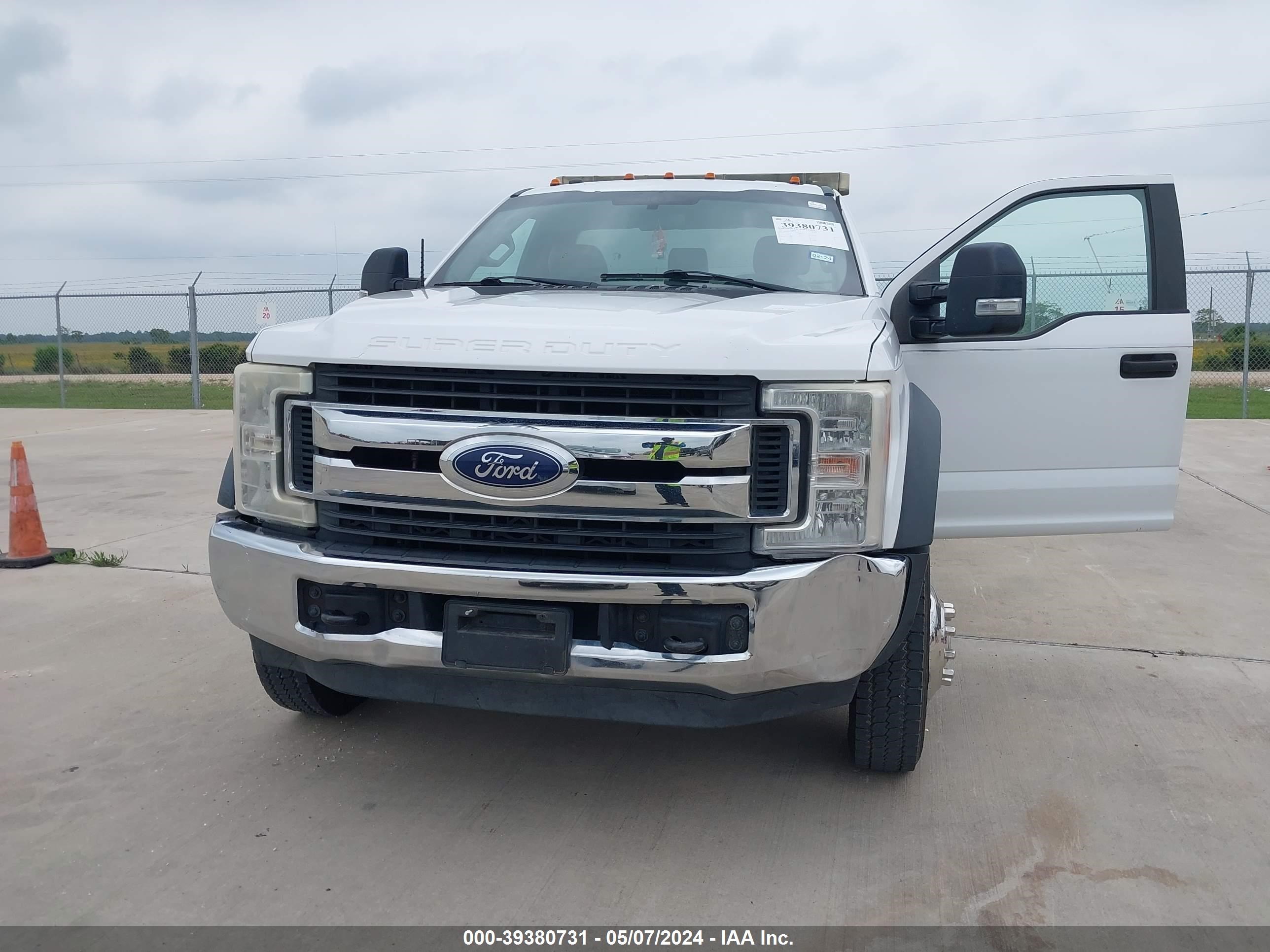 Photo 10 VIN: 1FDUF5GY4HED35491 - FORD NULL 