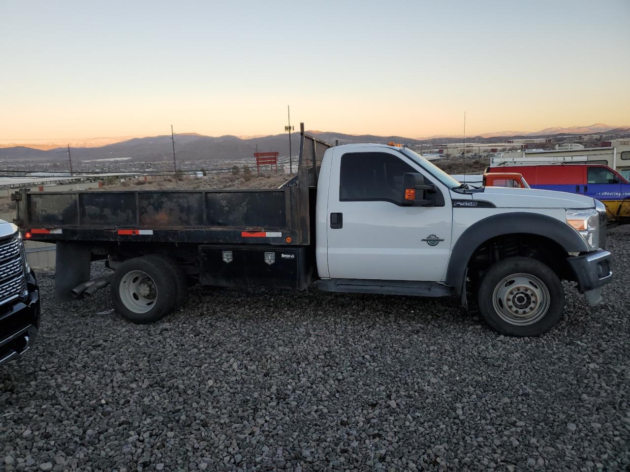 Photo 8 VIN: 1FDUF5HT0GEB99233 - FORD F550 