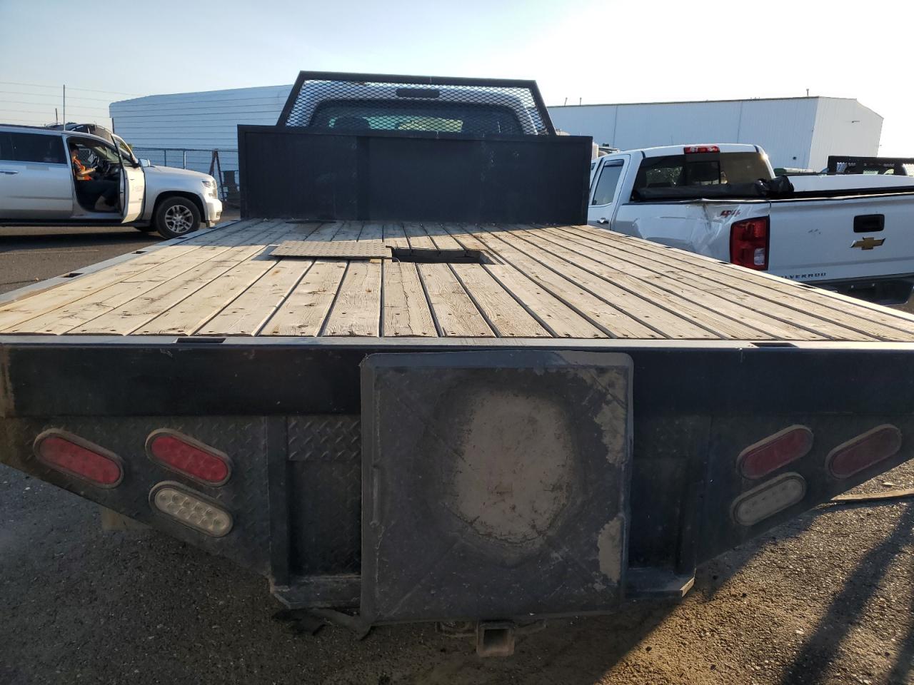 Photo 5 VIN: 1FDUF5HT8GEB87461 - FORD F550 